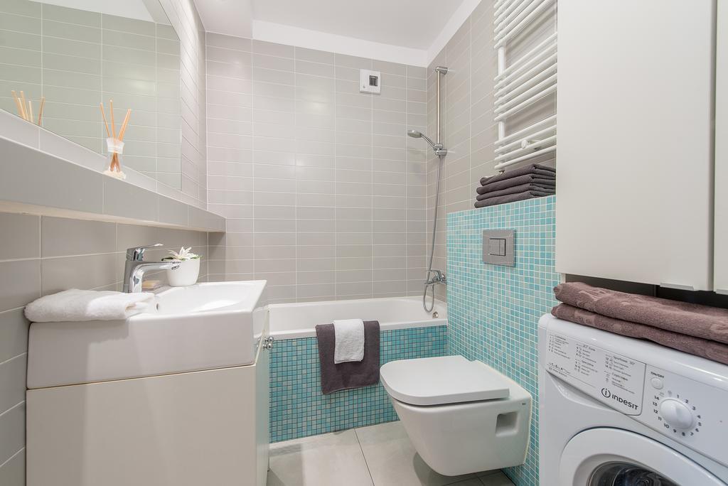 P&O Apartments Wola Tarasy ワルシャワ エクステリア 写真