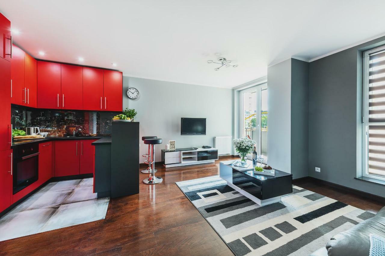 P&O Apartments Wola Tarasy ワルシャワ エクステリア 写真